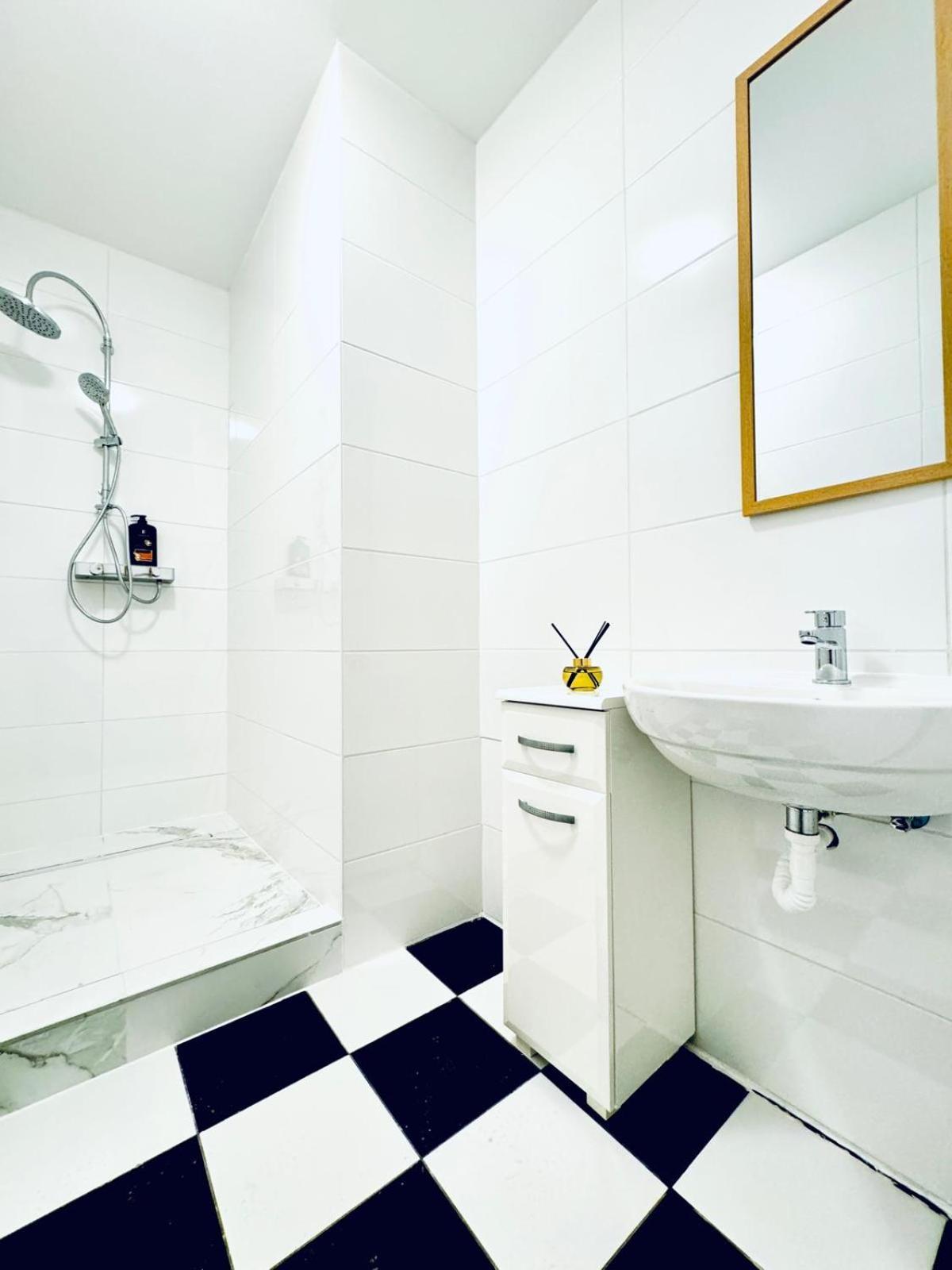 Apartment 7br For Big Groups, With Great Location Wien